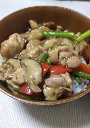 【簡単エスニック】蒜苔鶏肉飯-レシピのメイン写真