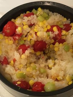コーンとプチトマトのバター炊き込みご飯-レシピのメイン写真