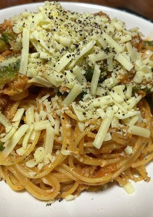 濃厚！ゴーヤと唐辛子ツナチーズのパスタ-レシピのメイン写真