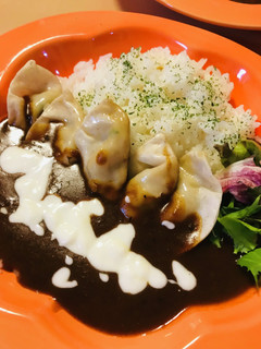 レトルト●餃子&ヨーグルトカレー-レシピのメイン写真