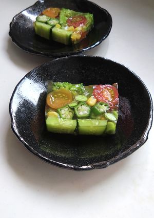 分量が決め手　野菜のゼリー寄せ　テリーヌ-レシピのメイン写真