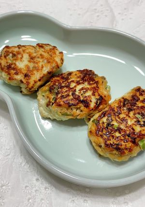 【つかみ食べ】オクラつくね　離乳食完了期-レシピのメイン写真