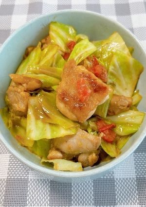 キャベツとトマトのマヨ炒め鶏肉丼-レシピのメイン写真