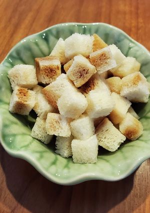 食パンで簡単手作りクルトン-レシピのメイン写真