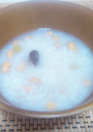 豆入りお粥-レシピのメイン写真