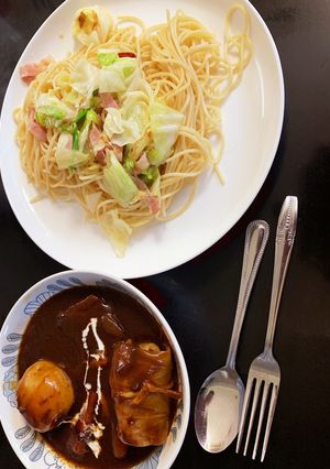 簡単ビーフシチューとペペロンチーノ-レシピのメイン写真