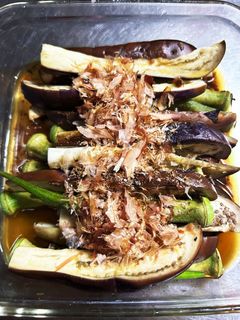 オクラとナスの梅肉入りレンジ煮浸し-レシピのメイン写真