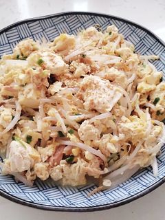 冷凍豆腐とモヤシとツナで簡単ヘルシー炒め-レシピのメイン写真