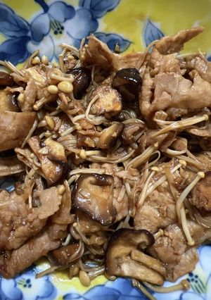 豚肉とキノコのオイスターソース炒め-レシピのメイン写真