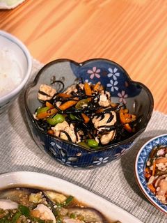 豆腐とひじきの炒め煮-レシピのメイン写真
