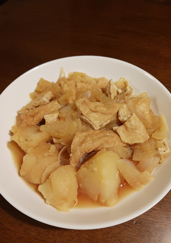 油揚げとじゃが芋、玉ねぎの煮物-レシピのメイン写真