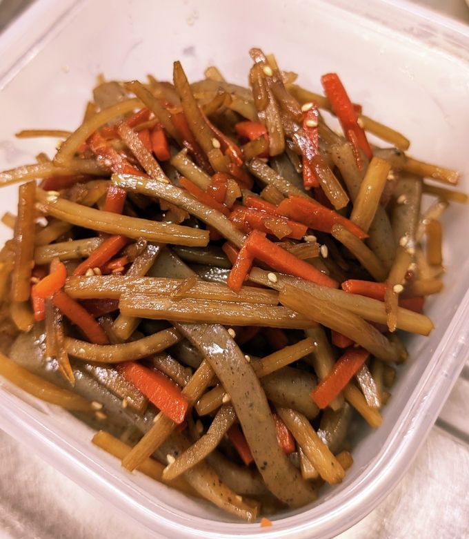 甘辛☆きんぴらごぼう蒟蒻入り☆ by ひぃたろぉ～♪ 【クックパッド