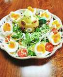 ヒヨコちゃん【お野菜半熟ゆで卵サラダ】
