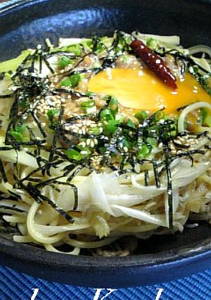 納豆パスタ✽幻想の月 ✽魔法使いの弟子風-レシピのメイン写真