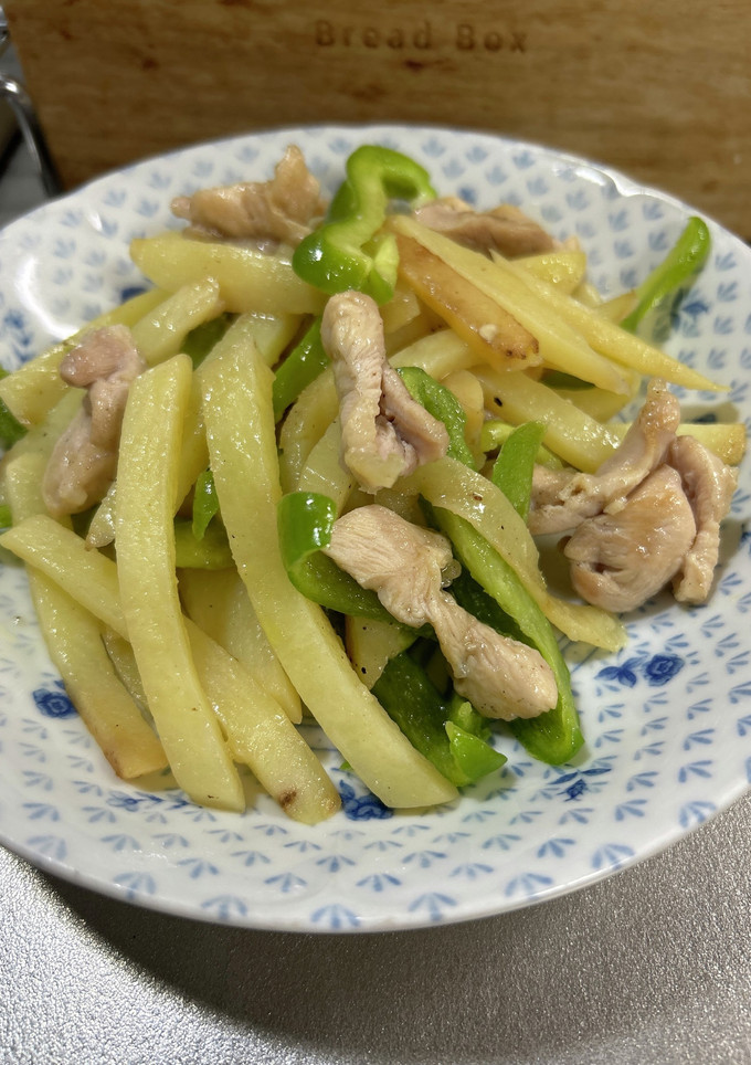 鶏モモとじゃがいもの細切り炒め-レシピのメイン写真