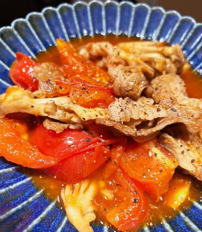 牛肉とトマトと舞茸のオイスターソース炒め-レシピのメイン写真