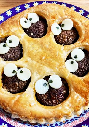 まっくろしいたけミートパイ-レシピのメイン写真