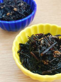 簡単美味しい☆ひじきの梅煮-レシピのメイン写真