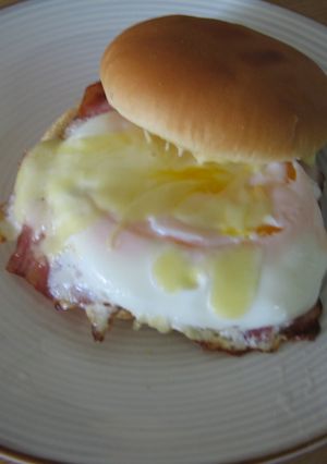 簡単！朝バーガー-レシピのメイン写真