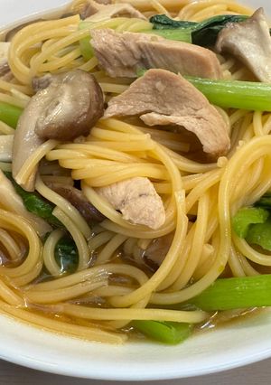 キノコのワンパンスープパスタ-レシピのメイン写真