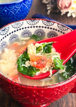 トマトとレタスとふわふわ卵の中華スープ-レシピのメイン写真