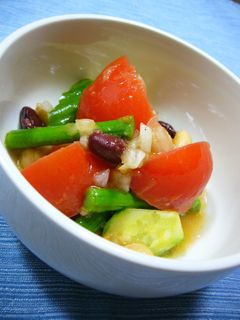新たまねぎで☆トマトと豆と野菜のマリネ-レシピのメイン写真