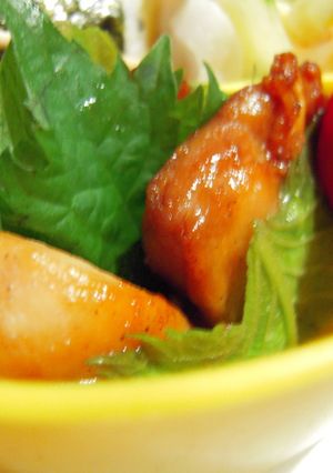 お弁当に～鶏の照り焼き☆シソに包まれて-レシピのメイン写真