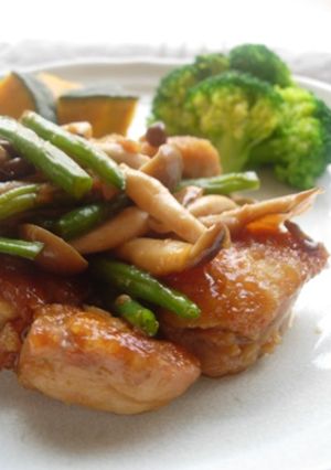 どっさりきのこと鶏肉の甘辛生姜焼き-レシピのメイン写真