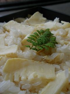 ヤマサ昆布つゆ白だしdeたけのこご飯-レシピのメイン写真