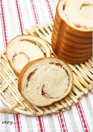 新たまねぎとハムをクルクル♪トヨ型パン-レシピのメイン写真