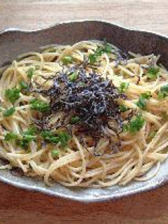 梅とにんにくのパスタ-レシピのメイン写真
