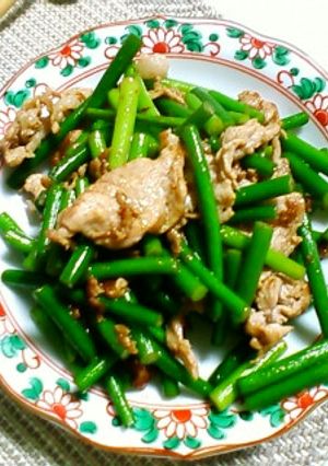 にんにくの芽と豚肉のオイスターソース炒め-レシピのメイン写真