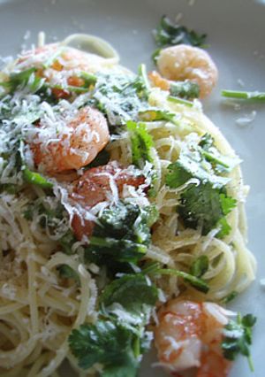 パクチーとエビのパスタ-レシピのメイン写真