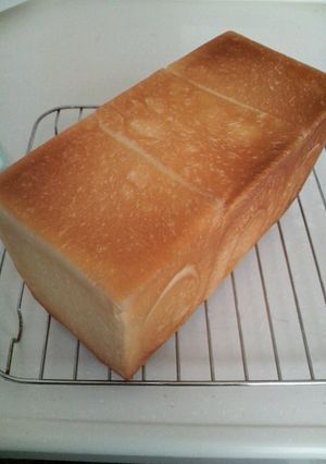 はちみつ食パン-レシピのメイン写真