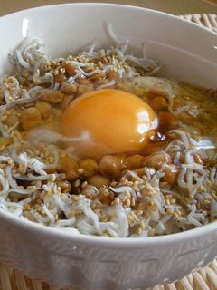 簡単朝ごはん☆しらす入りたまごかけごはん-レシピのメイン写真