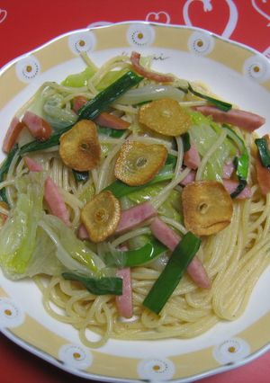 にらとレタスのスパゲティ-レシピのメイン写真