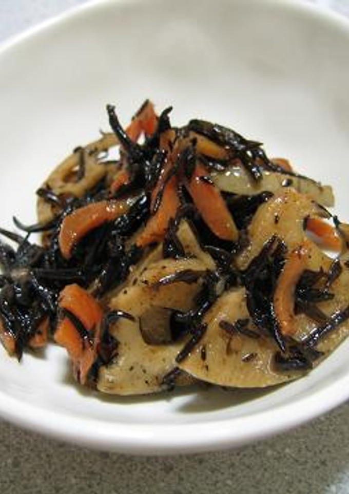 ひじきと蓮根の梅煮-レシピのメイン写真