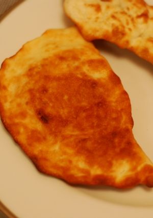 簡単インドのパシュワリ(ココナッツ)ナン-レシピのメイン写真