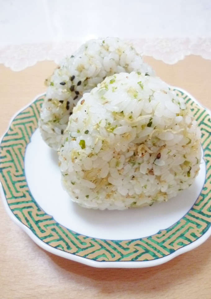 ✿揚げじゃこと青のりのおにぎり✿-レシピのメイン写真