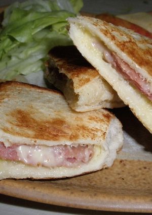 フライパンで簡単♪ホットサンド☆-レシピのメイン写真