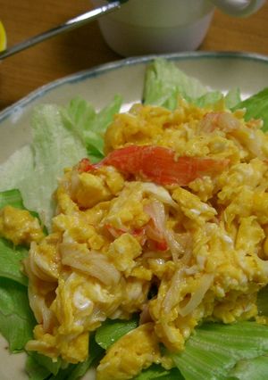 簡単♪朝食にも！レタスの炒り卵のせ♪-レシピのメイン写真