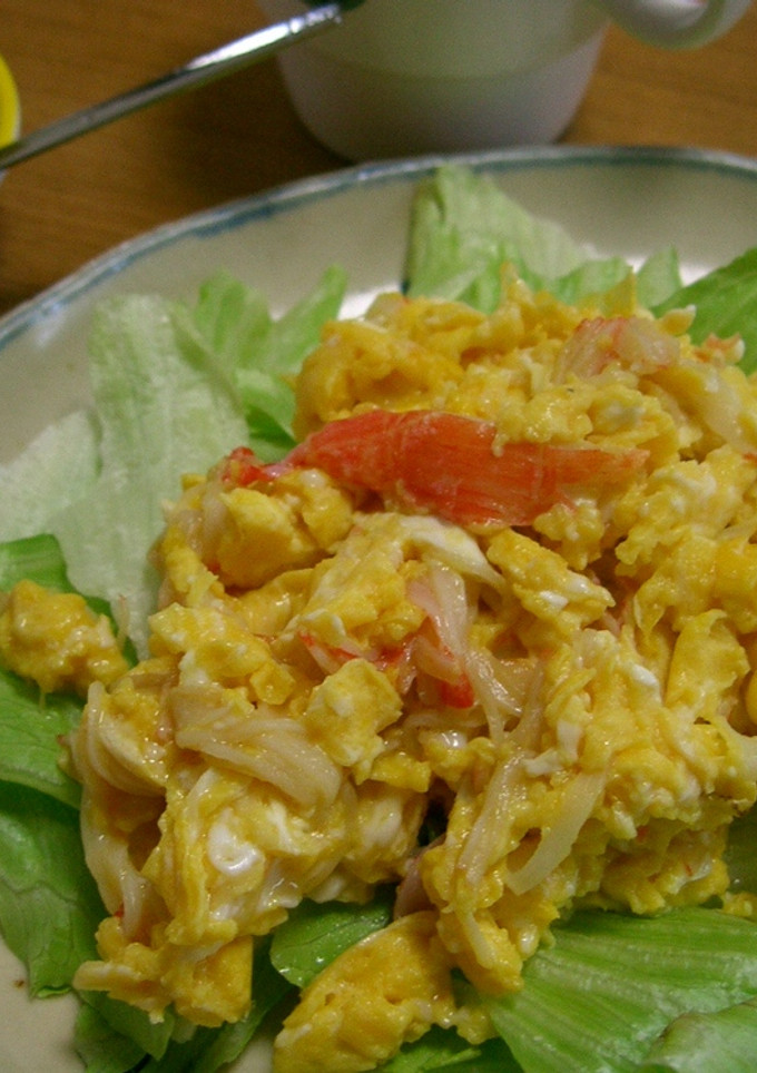 簡単♪朝食にも！レタスの炒り卵のせ♪-レシピのメイン写真