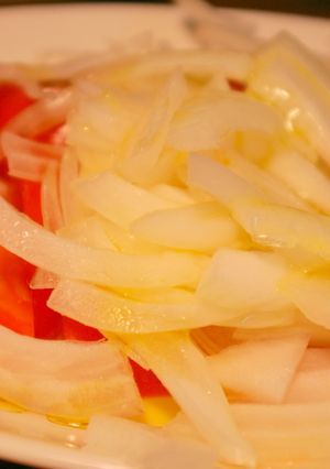 玉ねぎとトマトのオリーブオイル サラダ-レシピのメイン写真