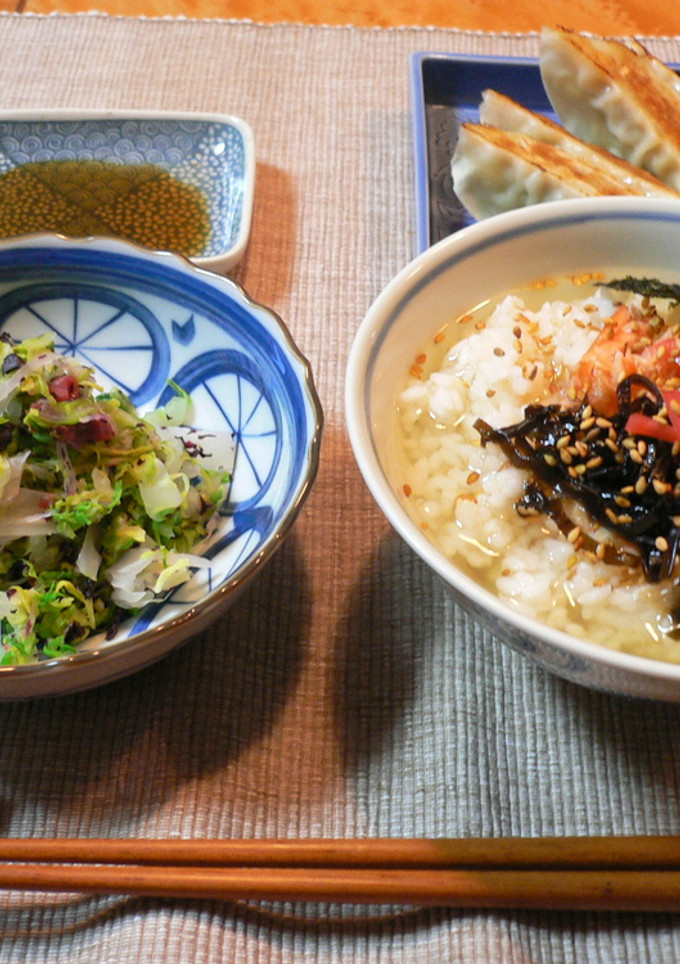 軽い夕食「だしベースのお茶漬け」♪-レシピのメイン写真