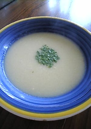 優しい味♡新玉ねぎのスープ-レシピのメイン写真