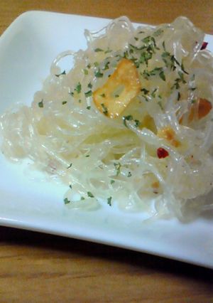 簡単ﾍﾙｼｰ春雨ペペロンチーノ-レシピのメイン写真