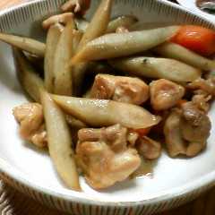 รูปของ ごぼうと鶏肉のうま煮