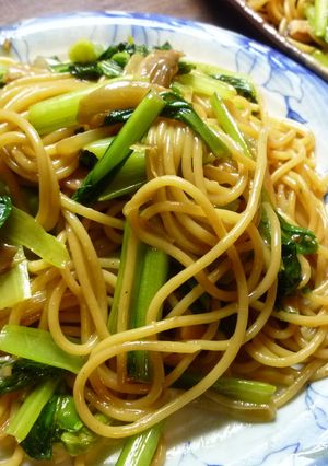 焼き肉のタレが不思議～～♪小松菜のパスタ-レシピのメイン写真