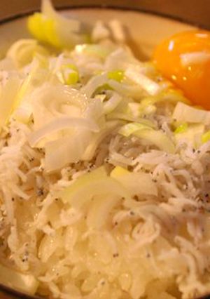 ちりめんじゃこと生卵のご飯-レシピのメイン写真
