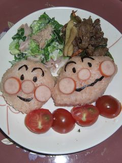 キャラおにぎりで遠足気分-レシピのメイン写真